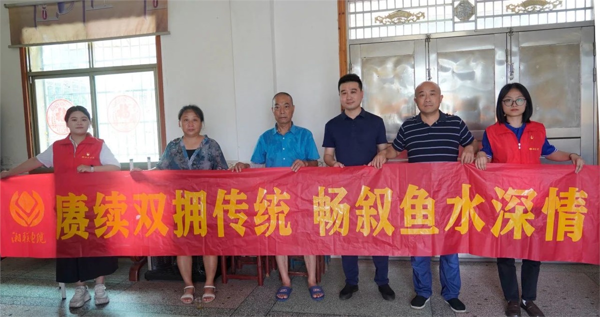 建軍節(jié) | 湘聯(lián)電纜開展走訪慰問退役軍人活動！